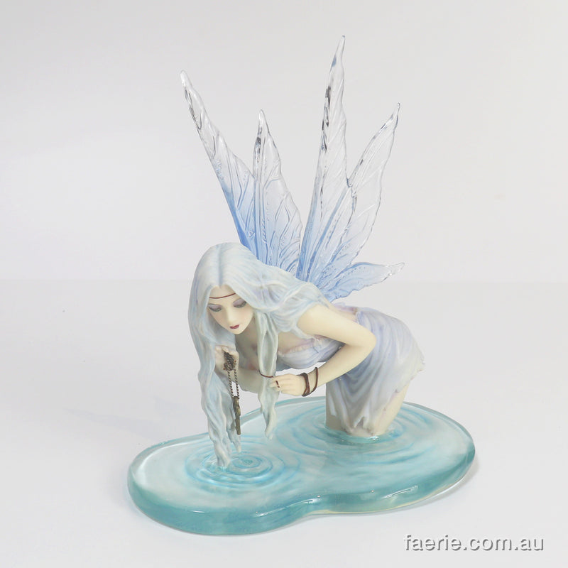 Vente statuette Figurine Fée à la Pêche aux Enigmes Fishing for Riddles  par Selina Fenech