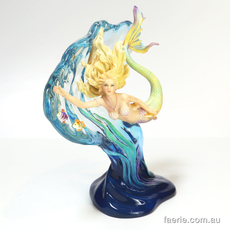 Mermaid Figurine "Heart of the Ocean"  by Veronese Design